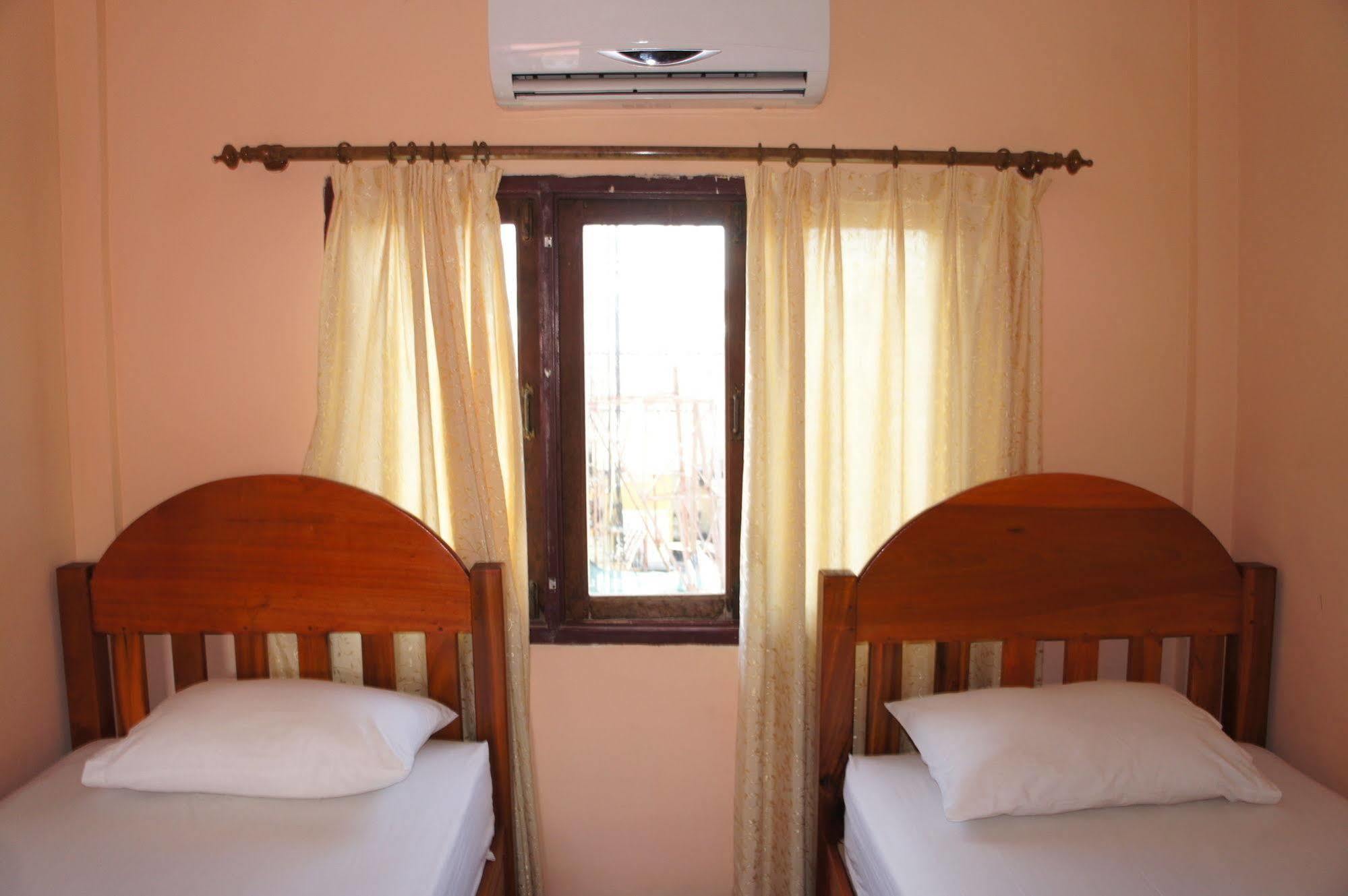 Viengsavanh Guesthouse Vang Vieng Exterior foto