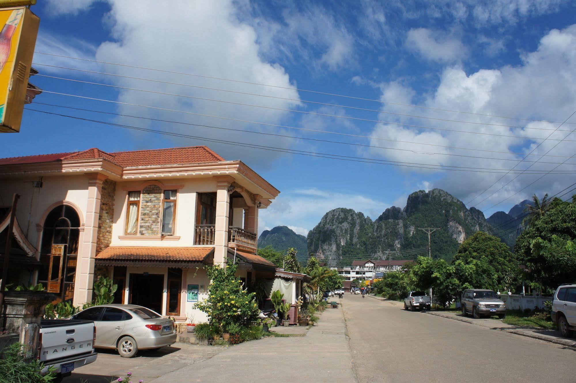 Viengsavanh Guesthouse Vang Vieng Exterior foto